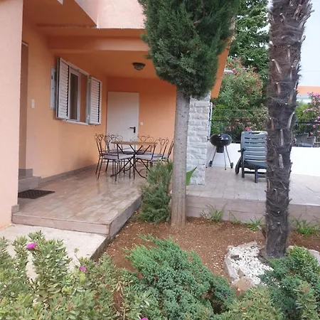 Apartman House Tereza Vodice