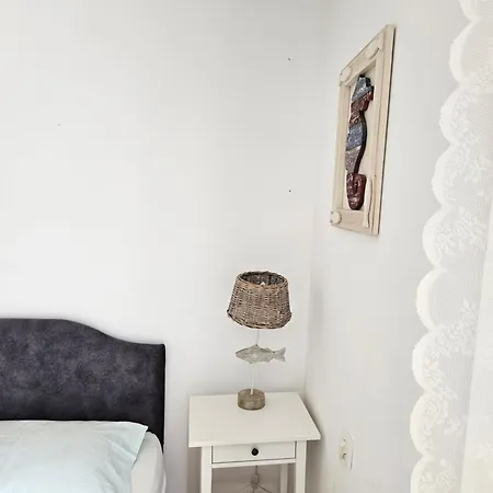 House Tereza شقة *