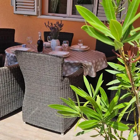 House Tereza Apartman *