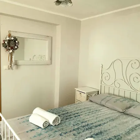 House Tereza شقة فوديس